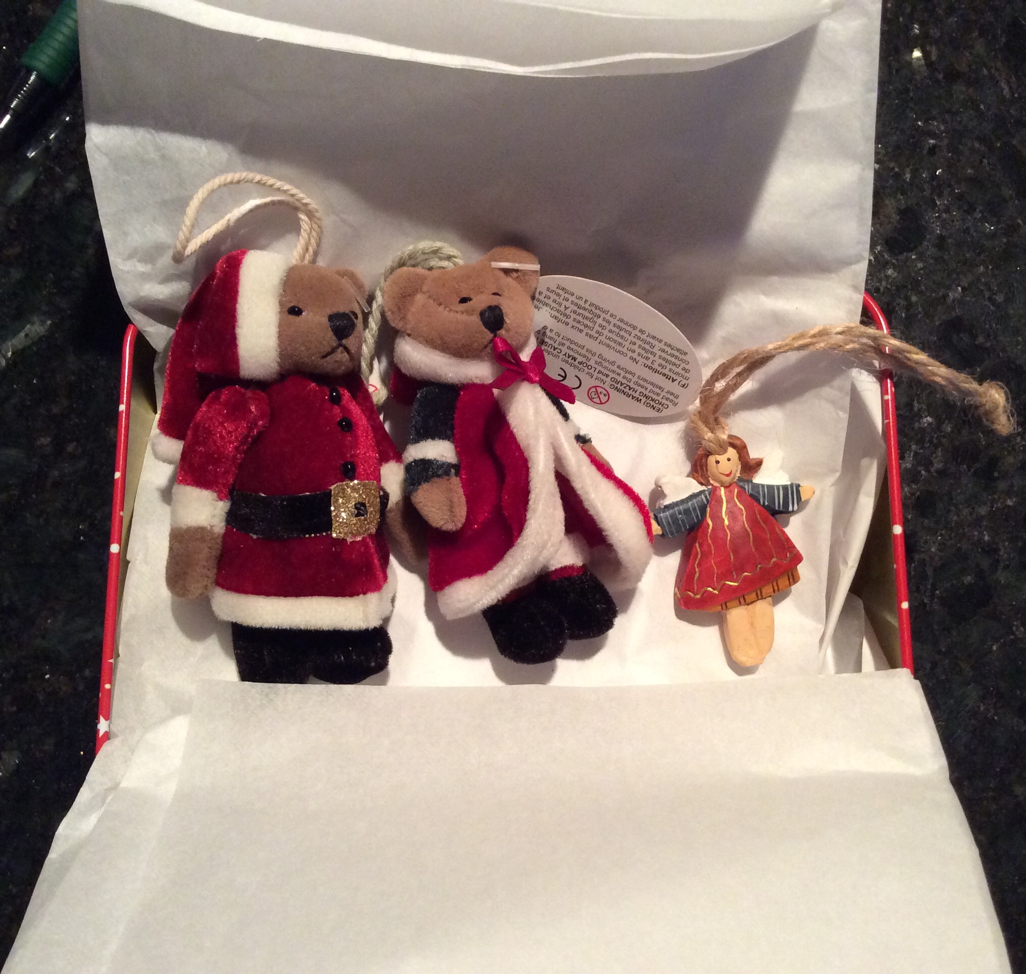 1F9F01D6-5279-4FA9-9462-F1CDADE719EF